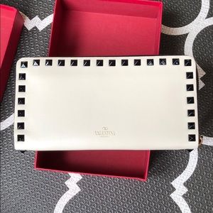 Authentic Valentino stuffed wallet